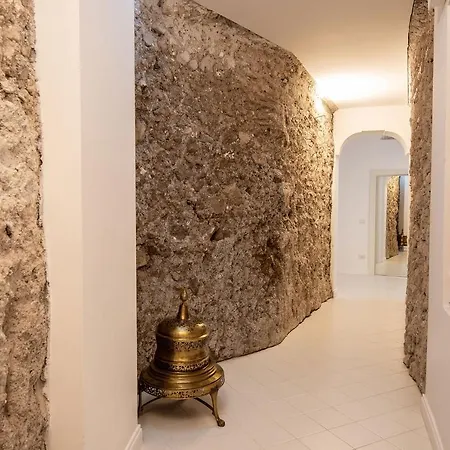 - Palazzo Della Storia Willa Amalfi