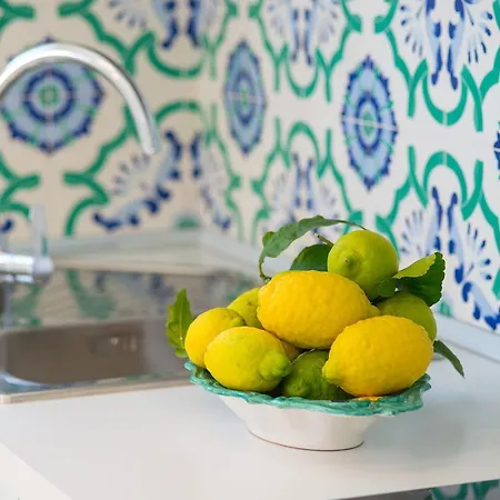 - Palazzo Della Storia Willa