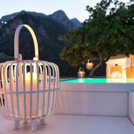 - Palazzo Della Storia Willa